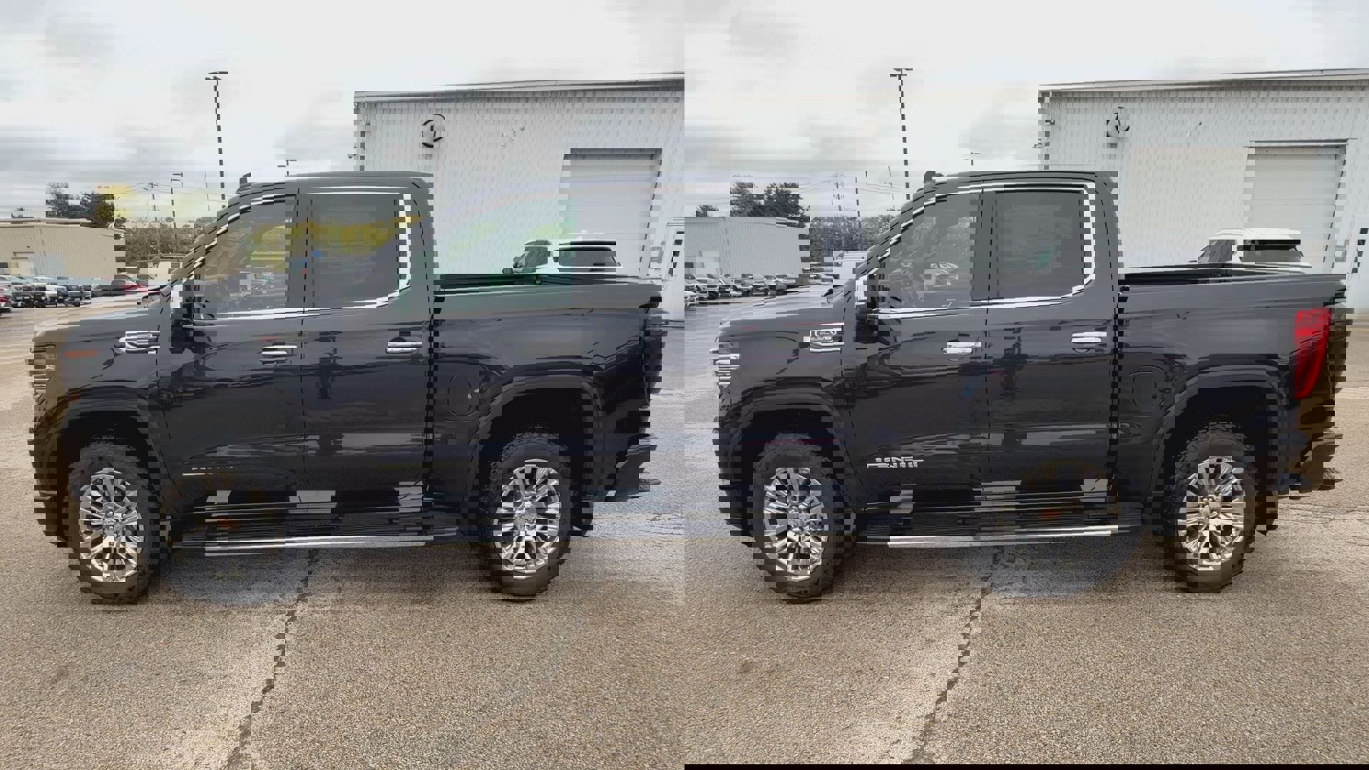 New 2026 GMC Sierra 1500 Denali w/ Technology Package image 5