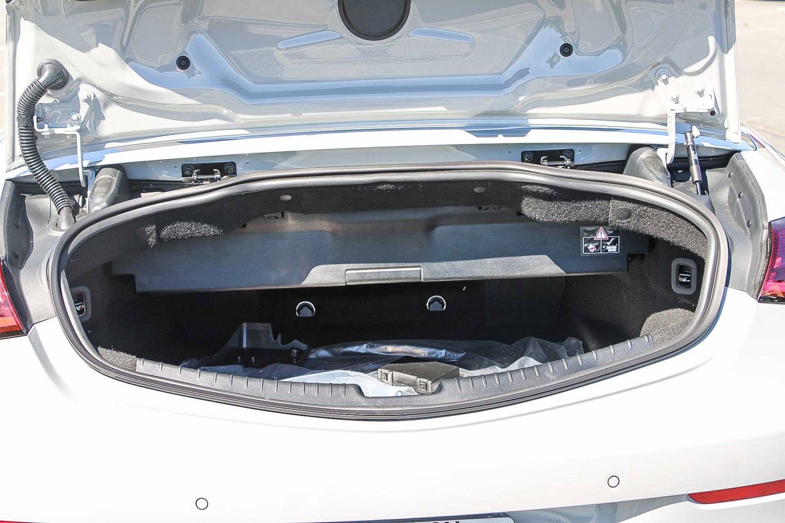 New 2026 Mercedes-Benz CLE 53 AMG 4MATIC Cabriolet image 31