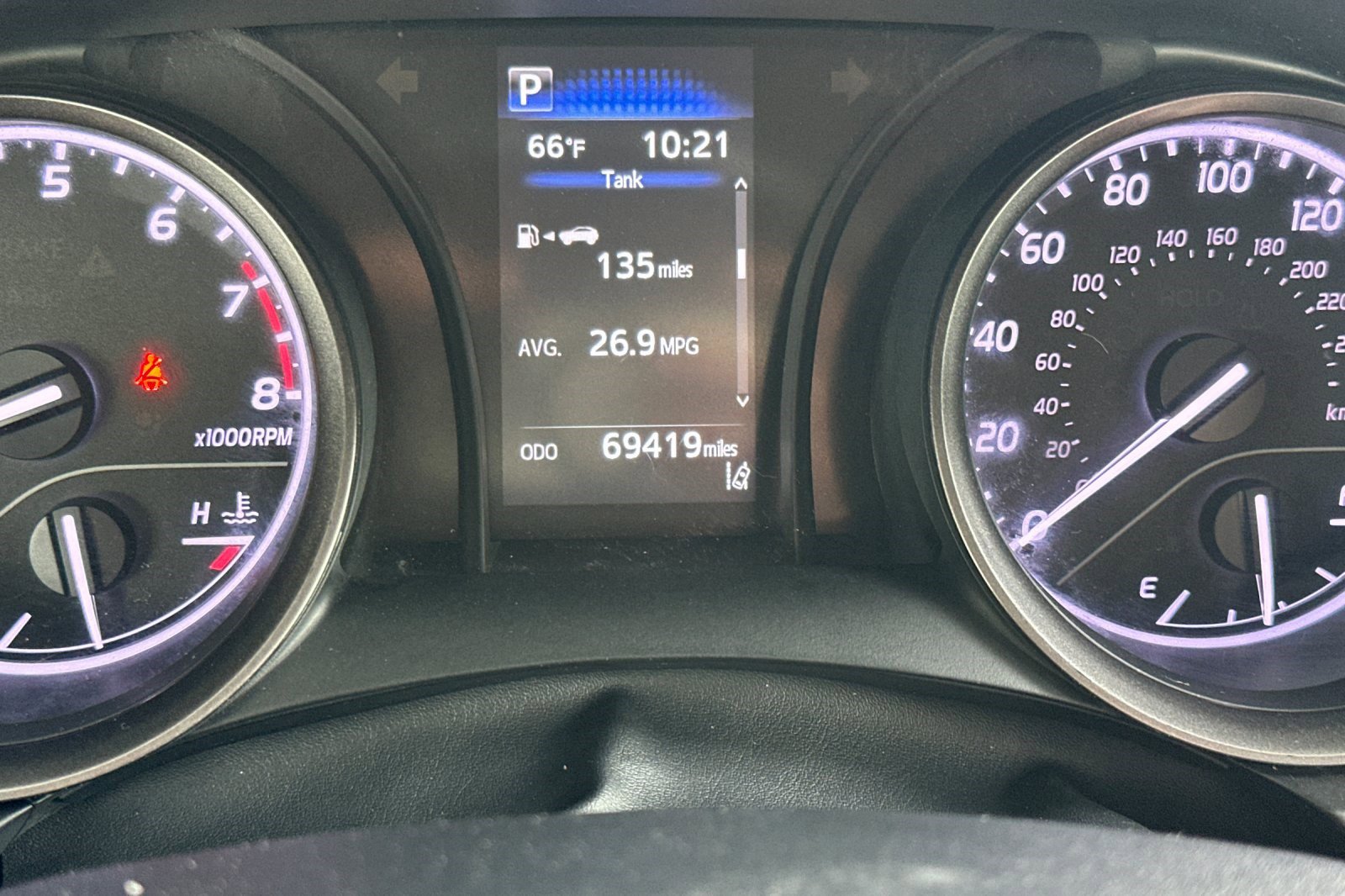 Used 2021 Toyota Camry SE image 32