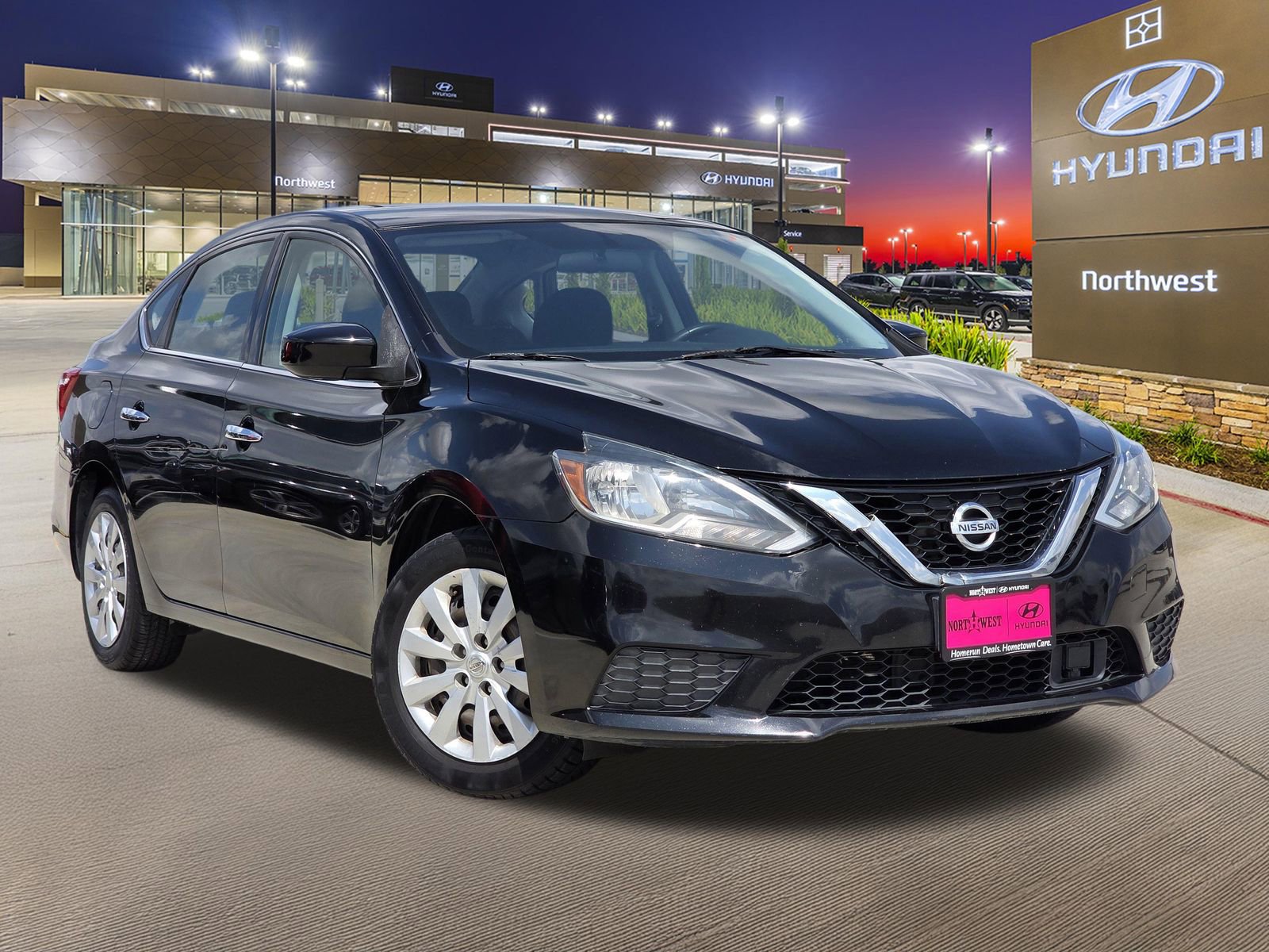 Used 2018 Nissan Sentra S image 3