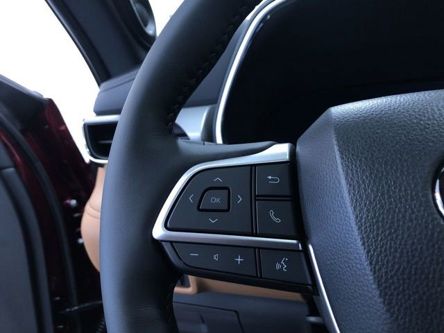 New 2026 Toyota Highlander Platinum image 26