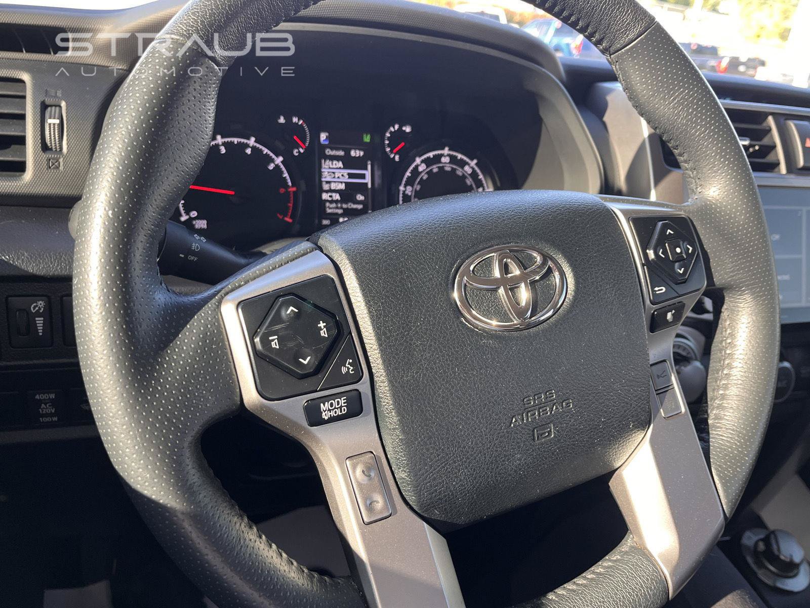 Used 2023 Toyota 4Runner SR5 AWD/4WD image 17