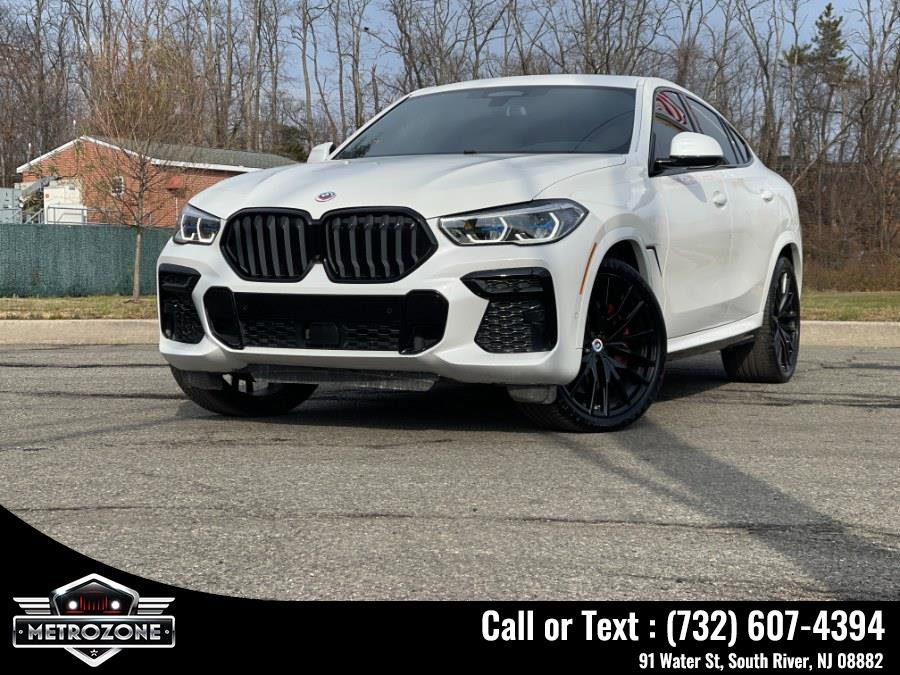 Used 2023 BMW X6 M50i w/ Executive Package image 1