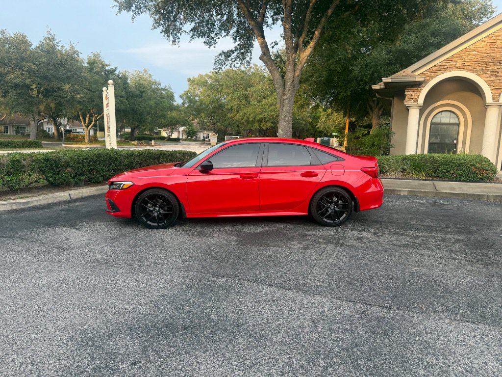 Used 2023 Honda Civic Sport image 17