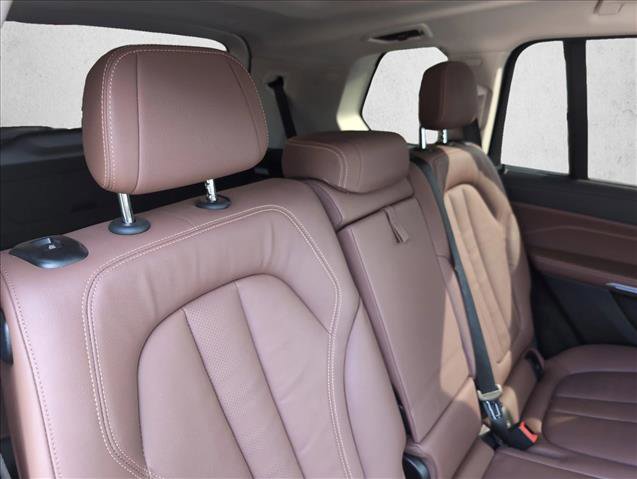 Used 2022 BMW X7 xDrive40i w/ Executive Package image 23