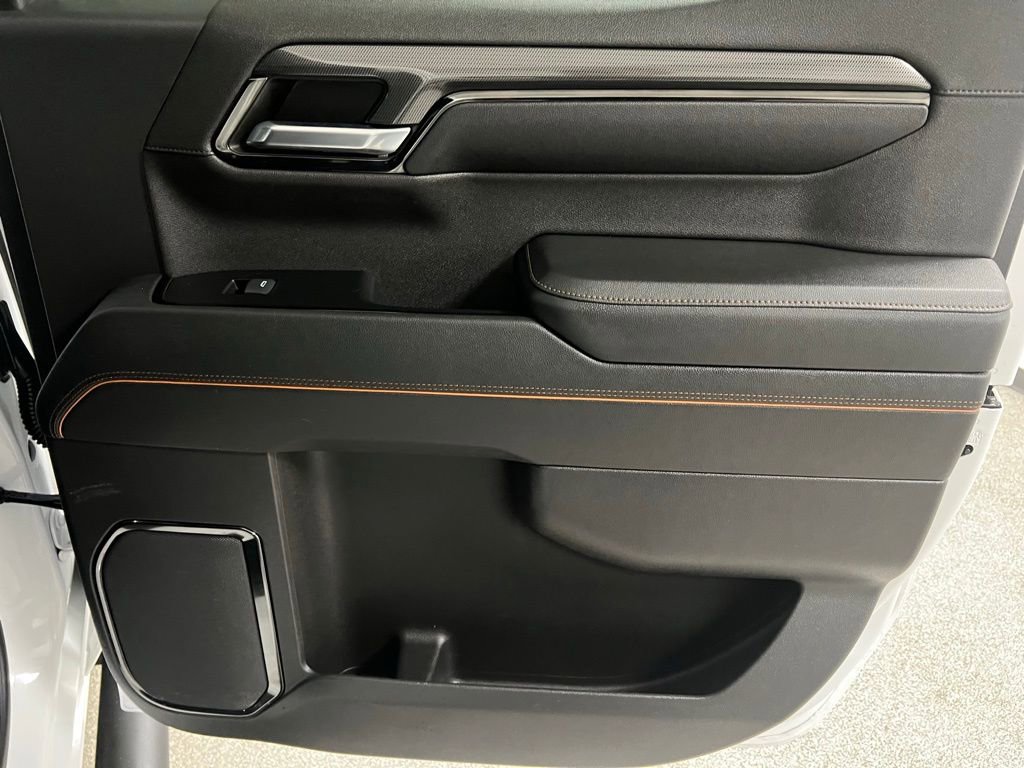 Used 2023 GMC Sierra 1500 AT4 w/ Technology Package image 51