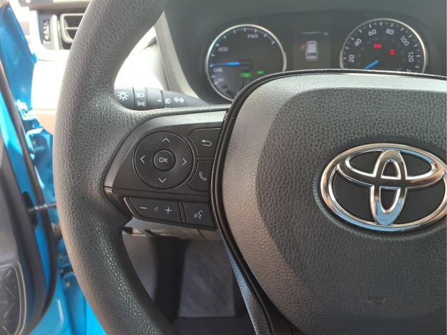Used 2021 Toyota RAV4 XLE AWD/4WD image 16