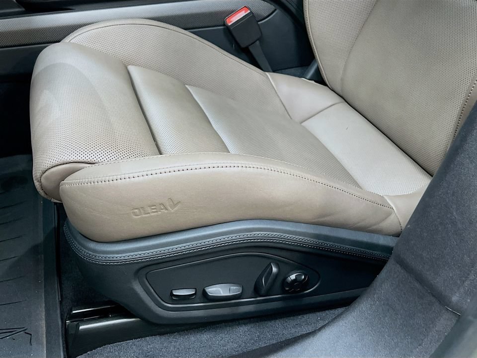 Certified 2022 Porsche Taycan Turbo S AWD/4WD image 22