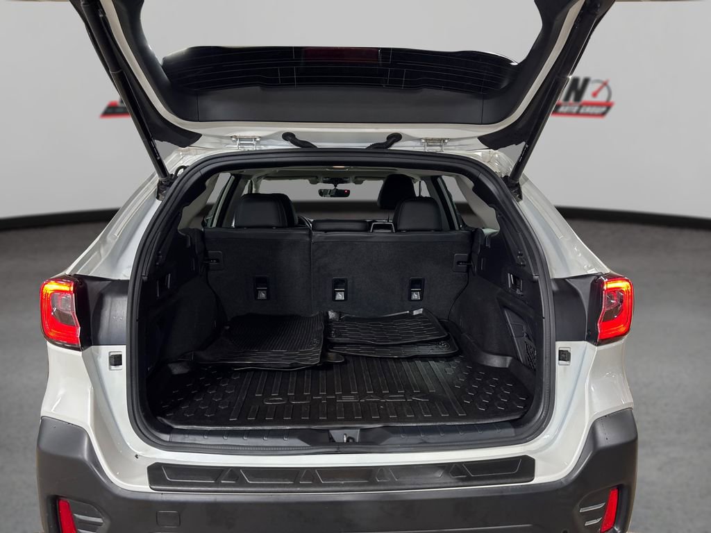 Used 2020 Subaru Outback Limited image 11