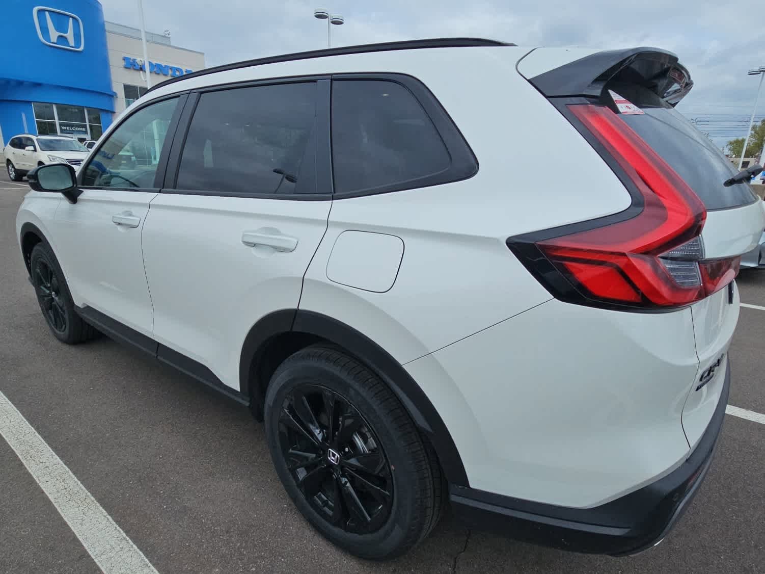 Certified 2026 Honda CR-V Sport Touring image 4