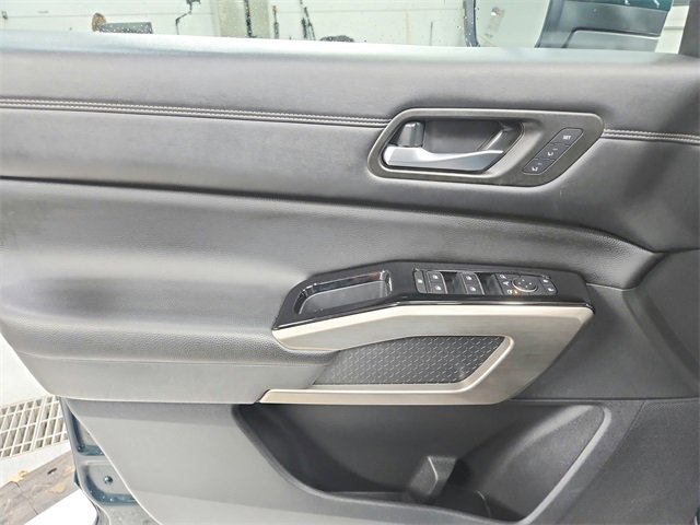 Used 2024 Nissan Pathfinder Platinum w/ Lighting Package (N93) image 34