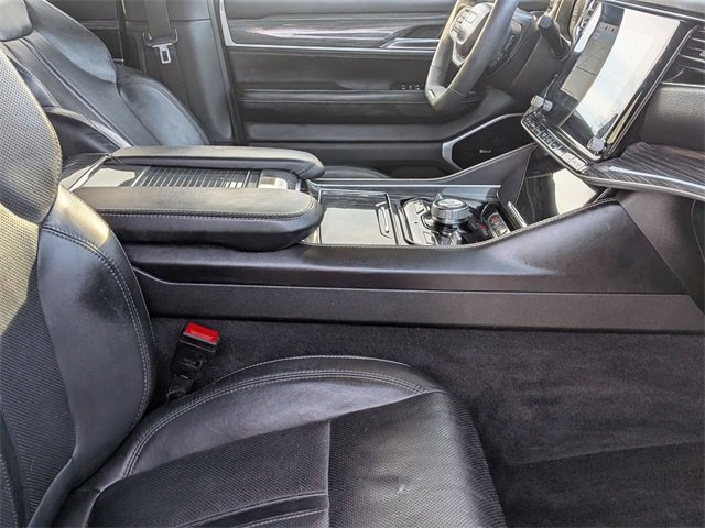 Used 2022 Jeep Wagoneer Series III w/ Premium Group I image 34