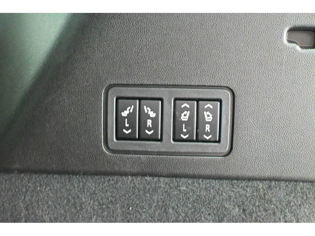 Certified 2023 Cadillac XT6 Sport w/ Platinum Package image 64