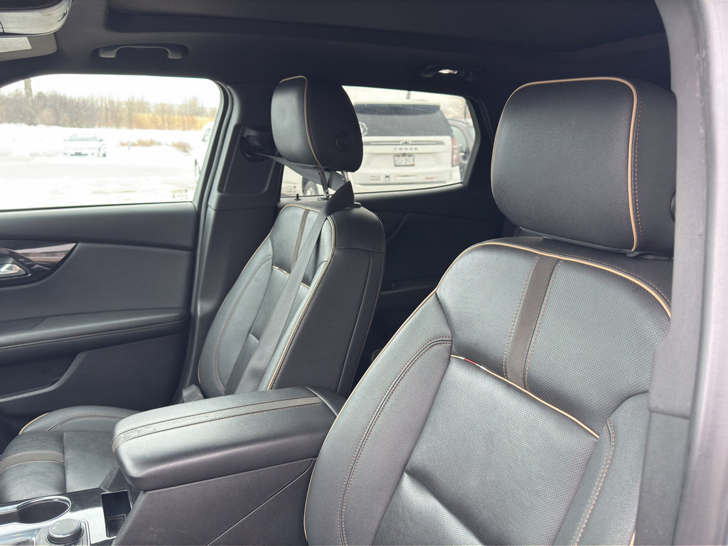 Used 2023 Chevrolet Blazer Premier w/ Driver Confidence II Package image 10