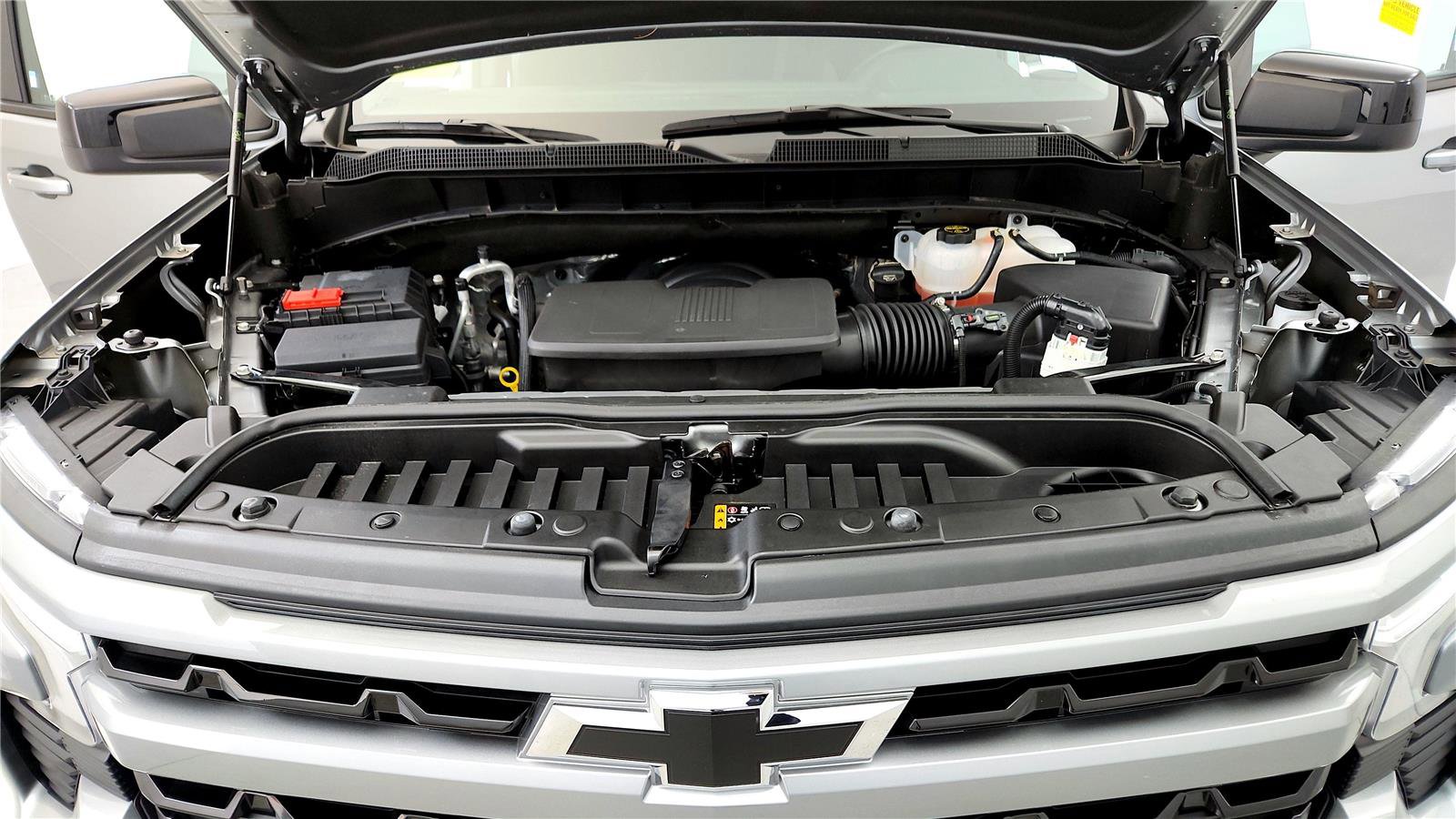 Used 2024 Chevrolet Silverado 1500 RST w/ Convenience Package II image 15