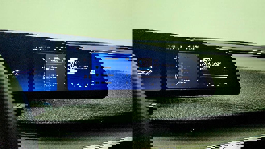 Used 2023 Lucid Air Pure image 17