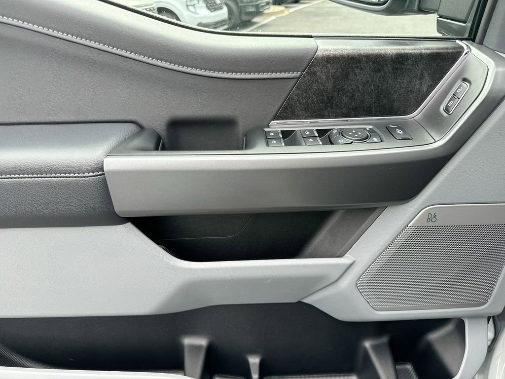 New 2026 Ford F250 XLT w/ XLT Premium Package image 21