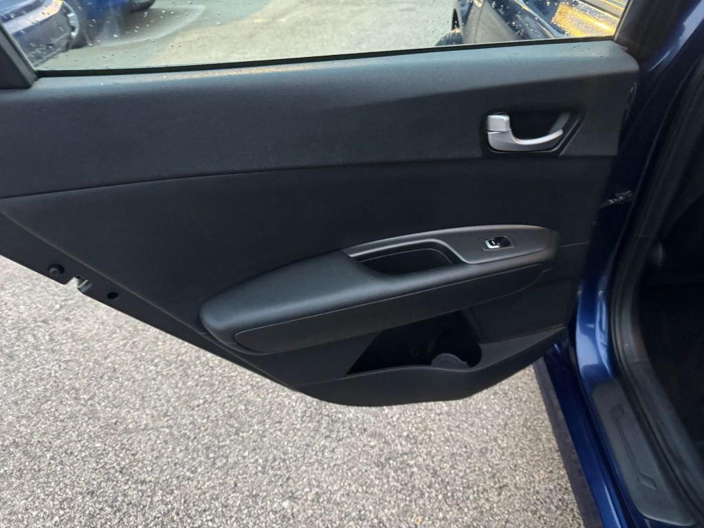 Used 2018 Kia Optima LX image 22