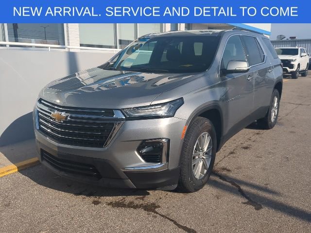 Used 2023 Chevrolet Traverse LT