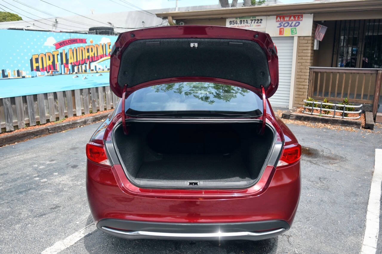 Used 2015 Chrysler 200 Limited FWD image 36
