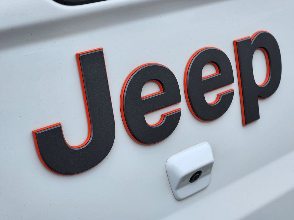 Used 2020 Jeep Gladiator Mojave image 11