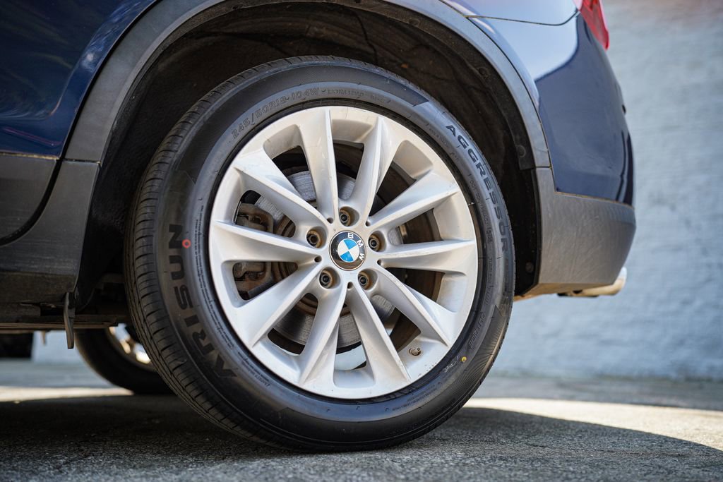 Used 2017 BMW X3 xDrive28i w/ Driving Assistance Package image 19