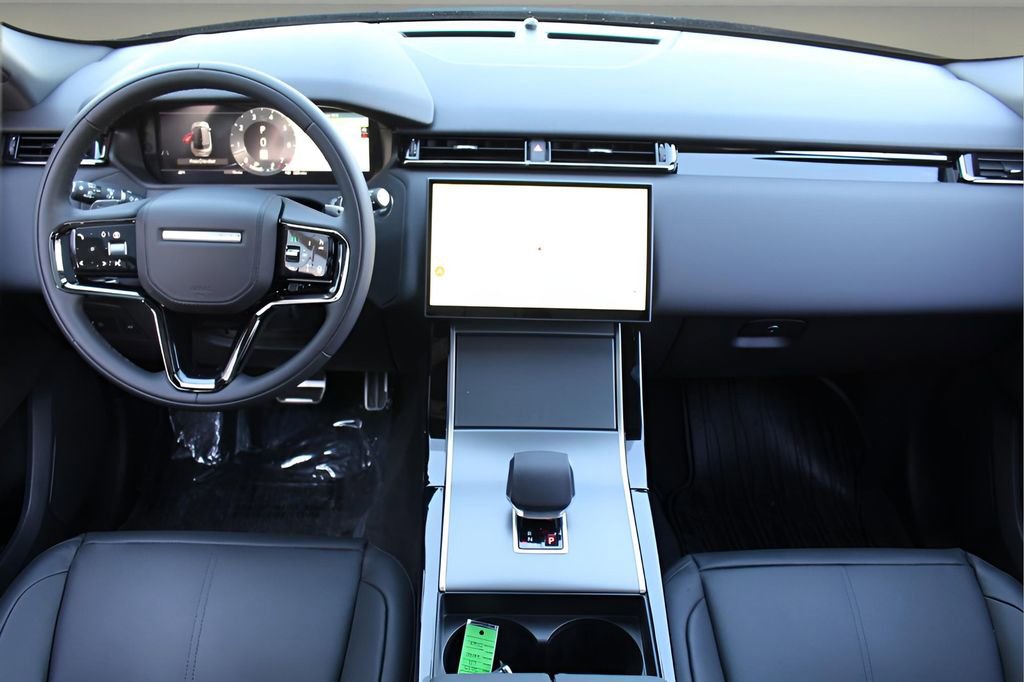 Used 2025 Land Rover Range Rover Velar Dynamic SE AWD/4WD image 14