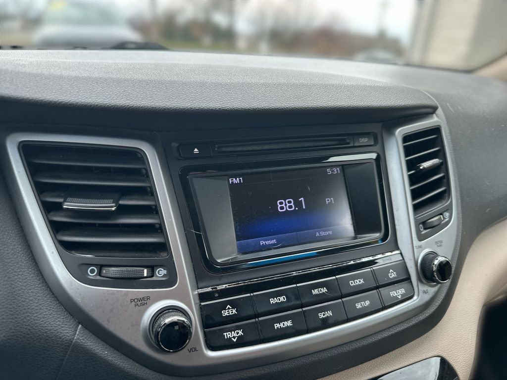 Used 2016 Hyundai Tucson SE w/ Option Group 02 image 13