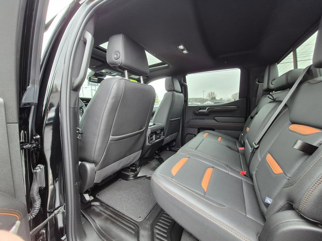 Used 2024 GMC Sierra 1500 AT4 w/ AT4 Premium Package image 22