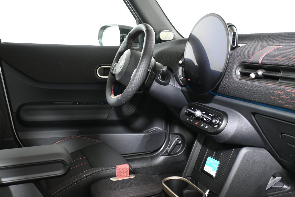 Used 2026 MINI Cooper S FWD image 30