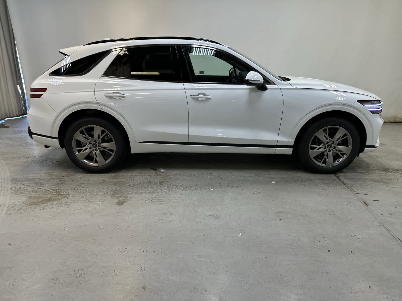 New 2025 Genesis GV70 3.5T Sport AWD/4WD image 7