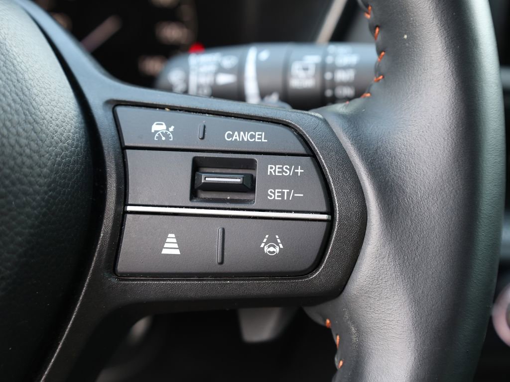 Used 2025 Honda CR-V Sport-L image 33