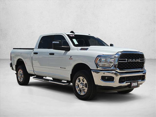Used 2024 RAM 2500 Big Horn w/ Off Road Package AWD/4WD image 3