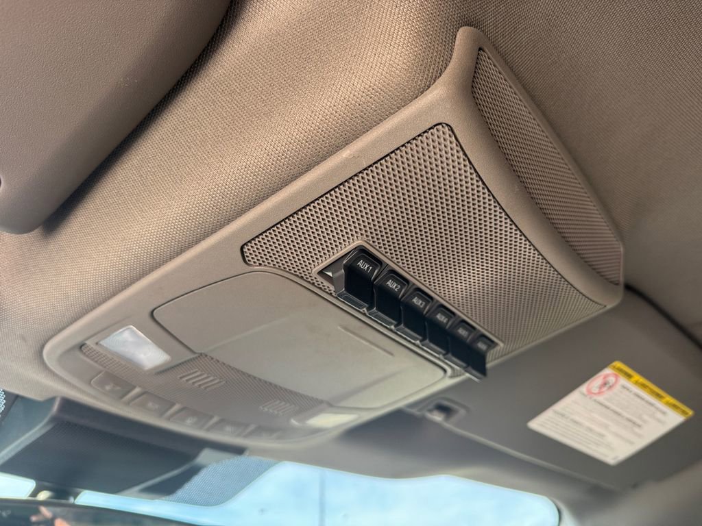 Used 2022 Ford F550 2WD Crew Cab Super Duty w/ Power Equipment Group image 37