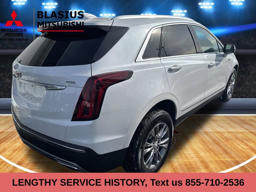 Used 2023 Cadillac XT5 Premium Luxury image 4