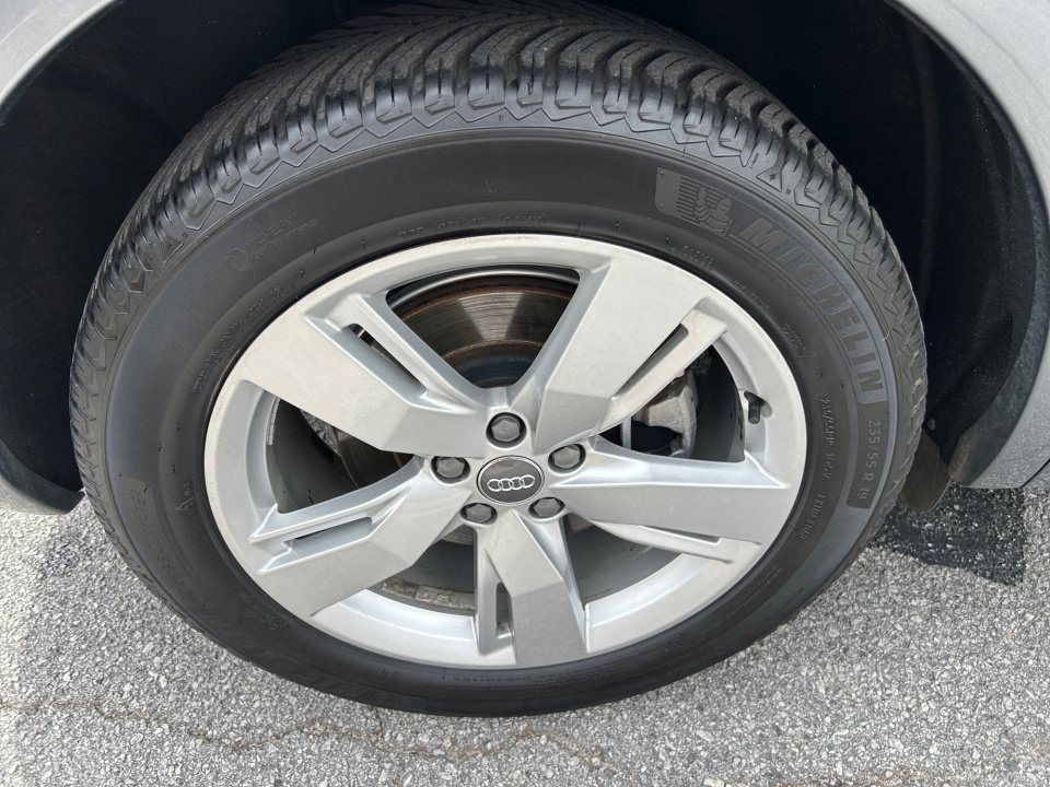 Used 2019 Audi Q5 2.0T Premium Plus AWD/4WD image 23