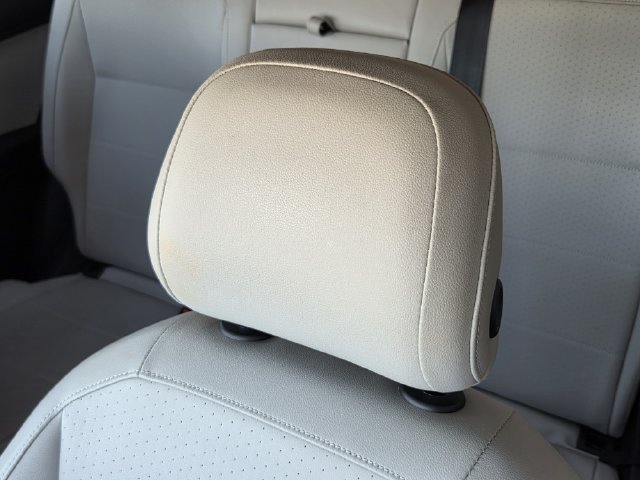 Used 2018 Volkswagen Tiguan SE FWD image 30