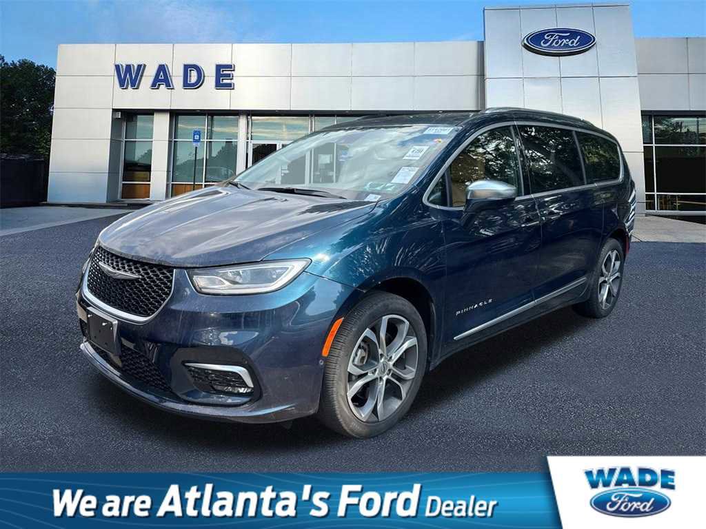 Used 2022 Chrysler Pacifica Pinnacle