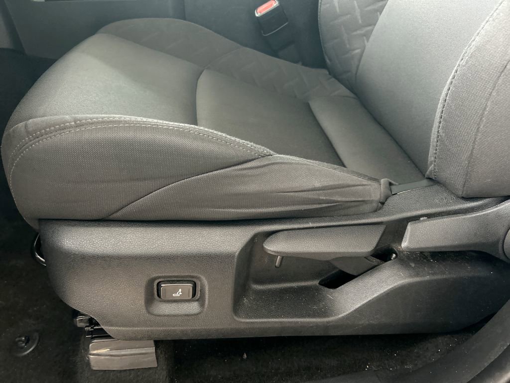 Used 2024 Toyota Tacoma SR5 image 13