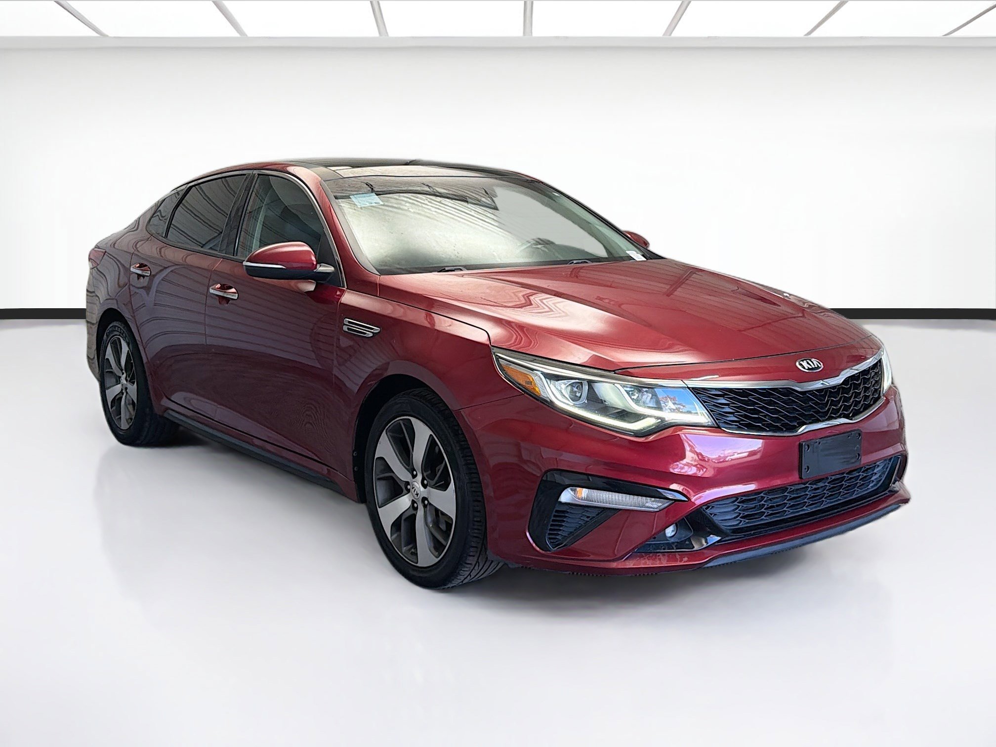 Used 2020 Kia Optima S w/ S Panoramic Sunroof Package image 3