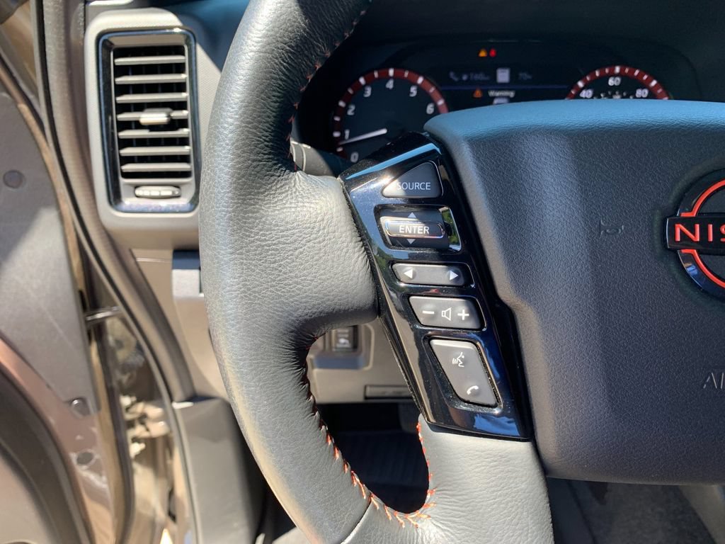 Used 2023 Nissan Frontier PRO-4X w/ Pro Convenience Package AWD/4WD image 28