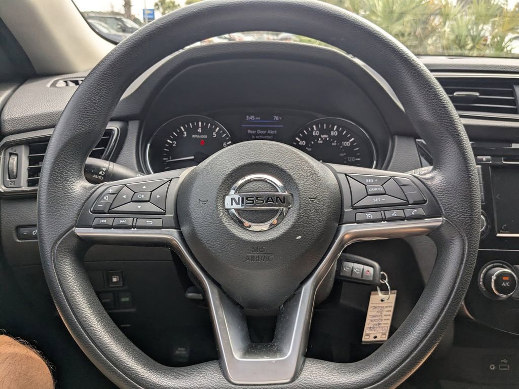 Used 2020 Nissan Rogue S image 26