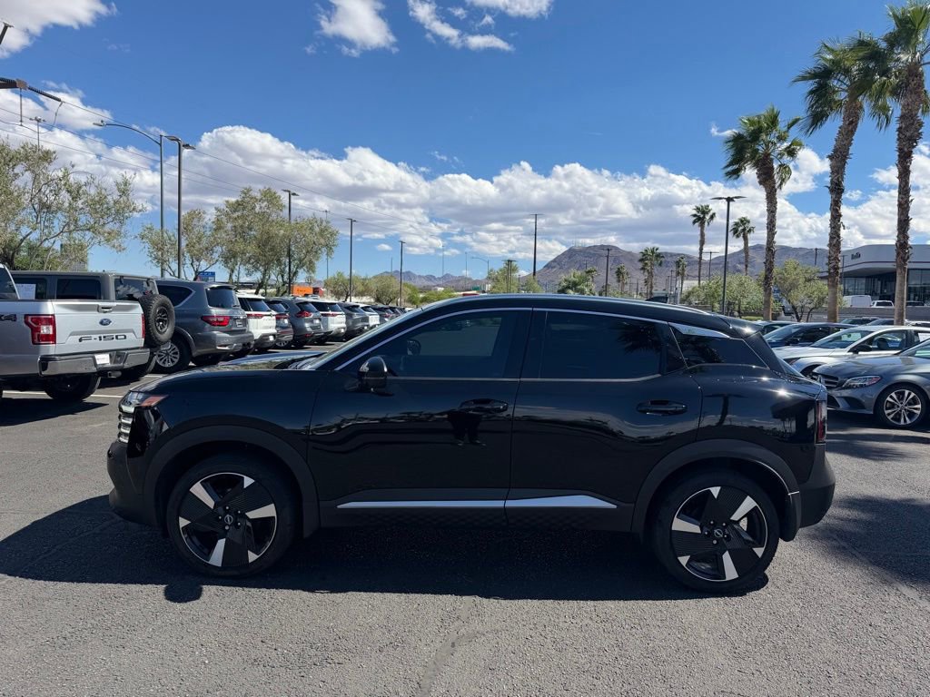 Used 2025 Nissan Kicks SR image 8