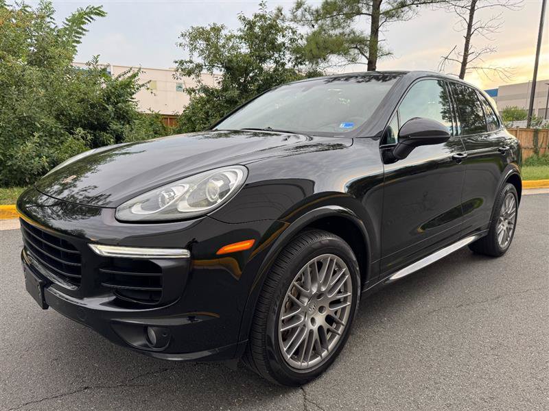Used 2015 Porsche Cayenne S AWD/4WD image 3