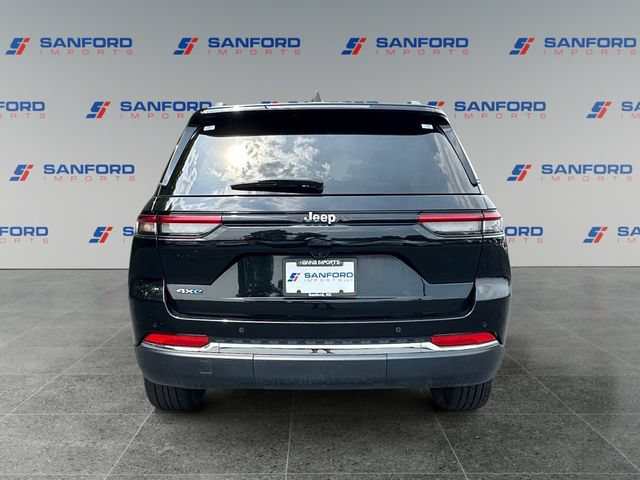 Used 2024 Jeep Grand Cherokee Limited 4xe AWD/4WD image 4