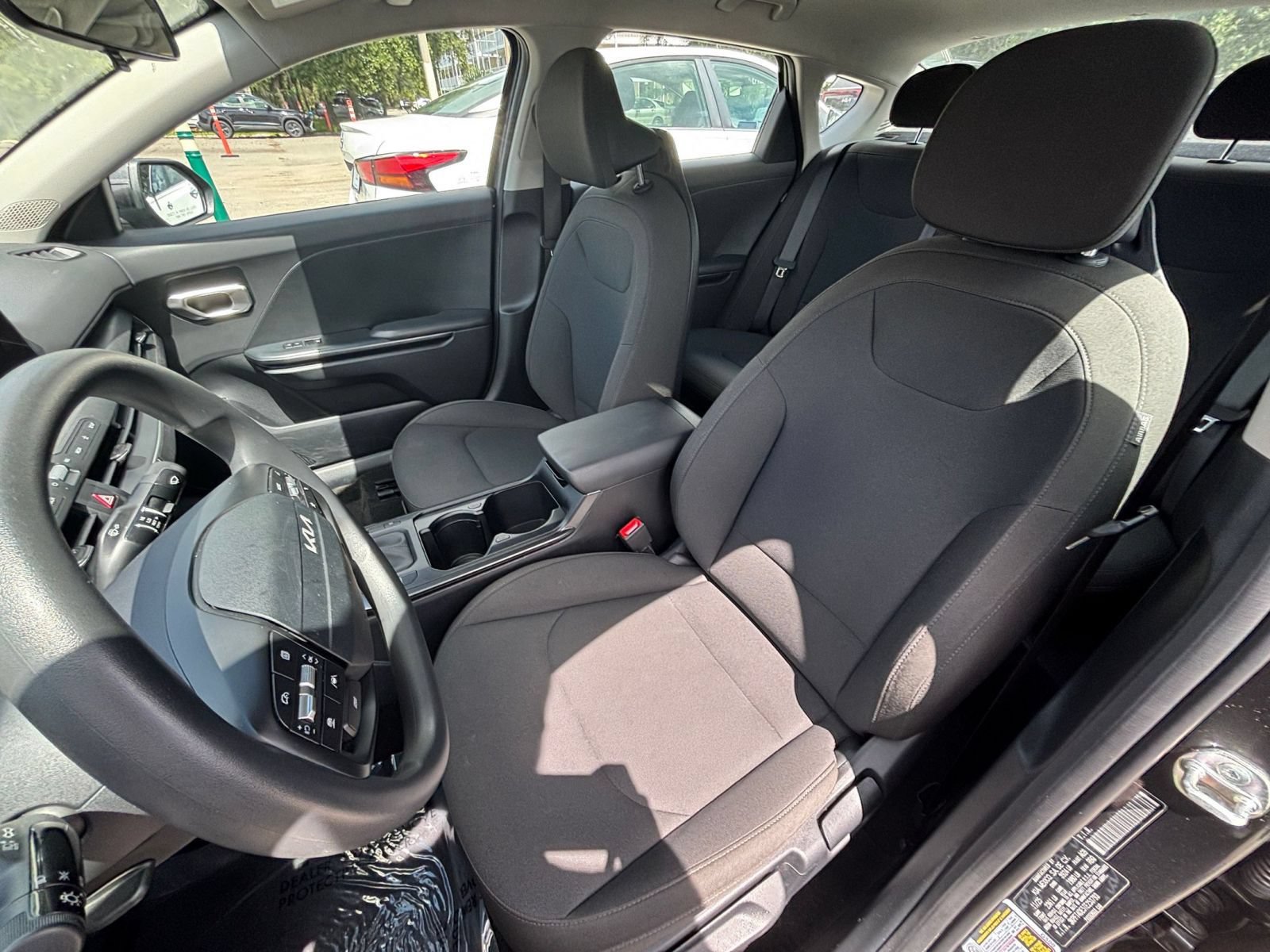 Used 2026 Kia K4 FWD image 34