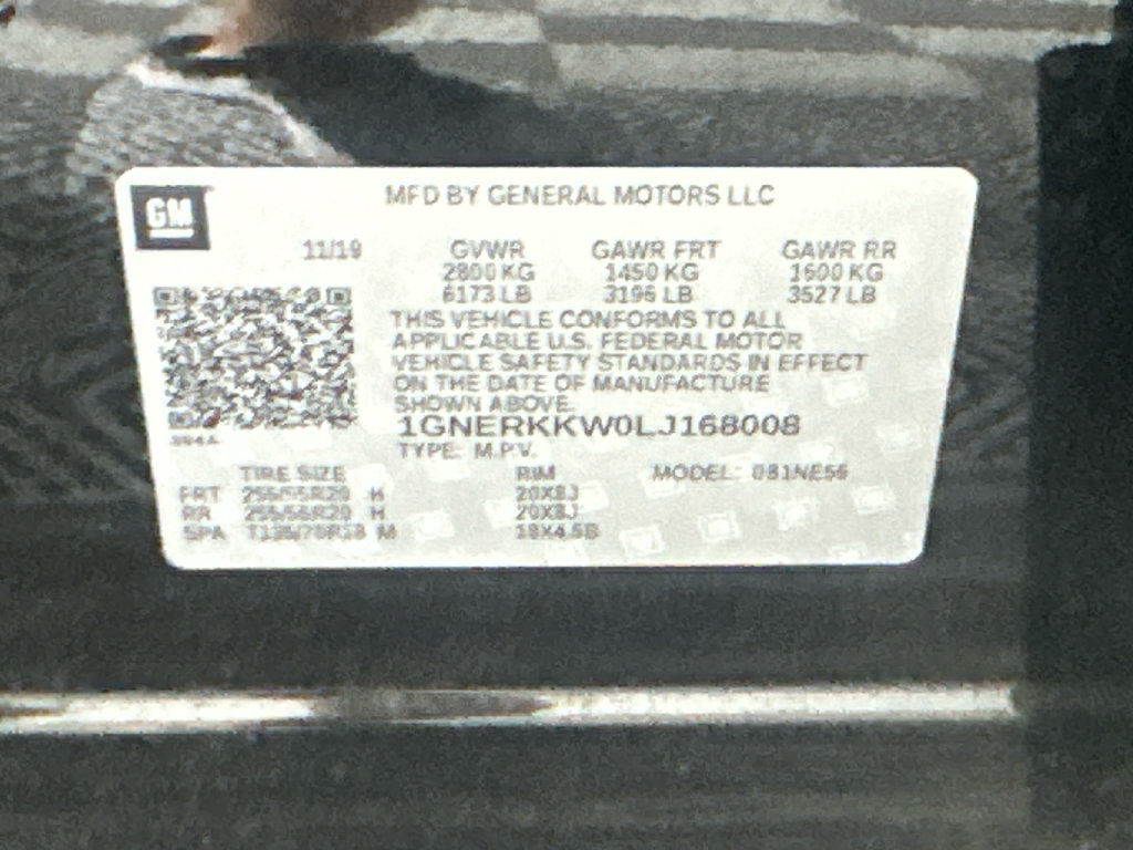 Used 2020 Chevrolet Traverse Premier w/ LPO, 'HIT The Road' Package FWD image 9