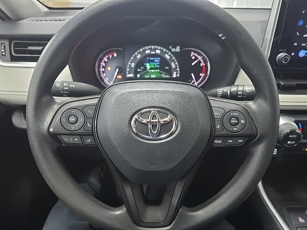 Used 2023 Toyota RAV4 XLE image 19