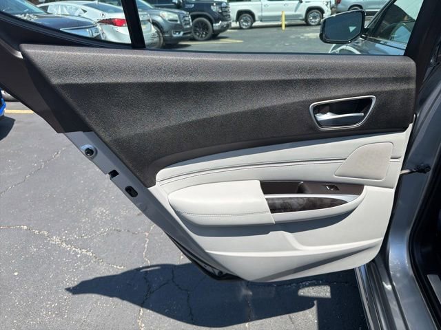 Used 2018 Acura TLX V6 w/ Technology Package FWD image 13