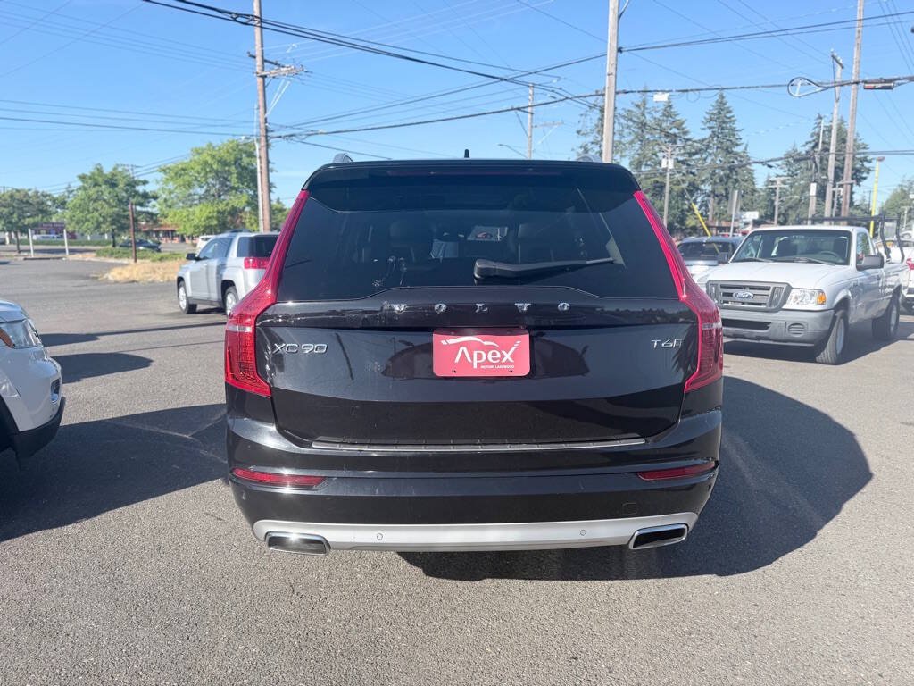 Used 2016 Volvo XC90 T6 Momentum w/ Momentum Plus Package AWD/4WD image 8